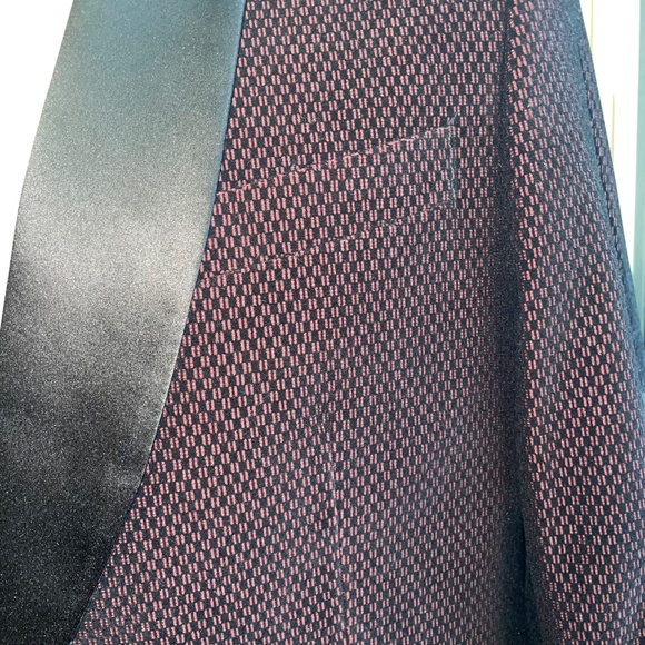 SOUL of LONDON Black and Deep Ruby Red Tux/Dinner Jacket - Picture 4 of 10